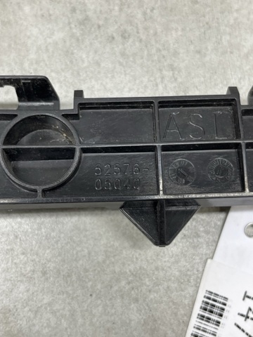 5257605040 Toyota