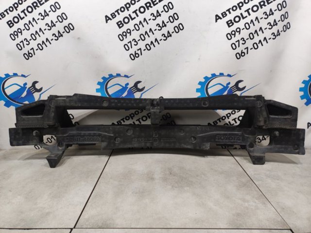 Абсорбер (наповнювач) бампера переднього 5261148060 TOYOTA