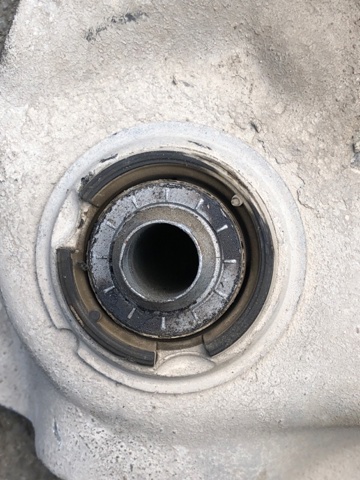 Підрамник передній 544015243R RENAULT