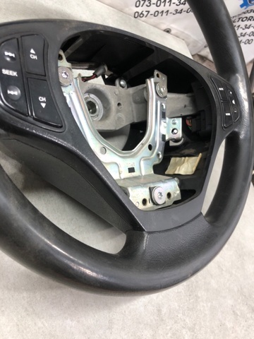 Руль 561101H160EQ HYUNDAI
