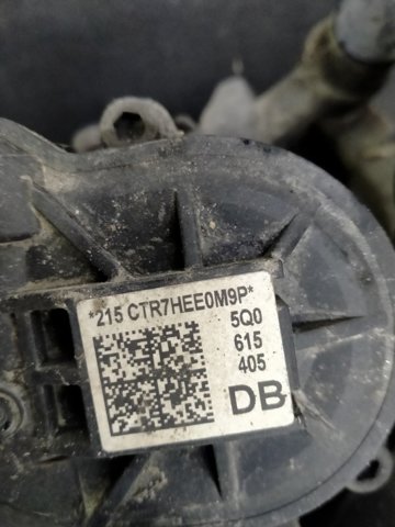 Двигун приводу гальмівного супорту заднього стоянкової системи 5Q0615405 VAG