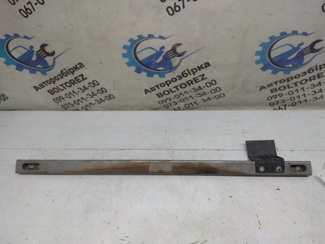 Шина бампера переднього 620308H710 NISSAN