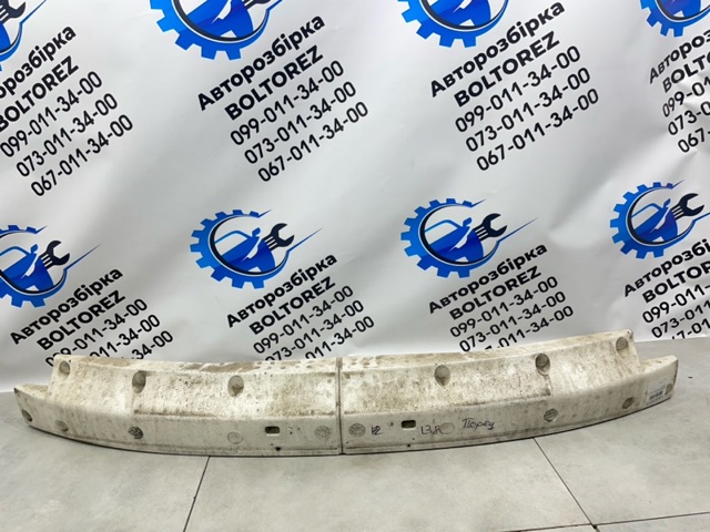 Абсорбер (наповнювач) бампера переднього 62090CG000 NISSAN