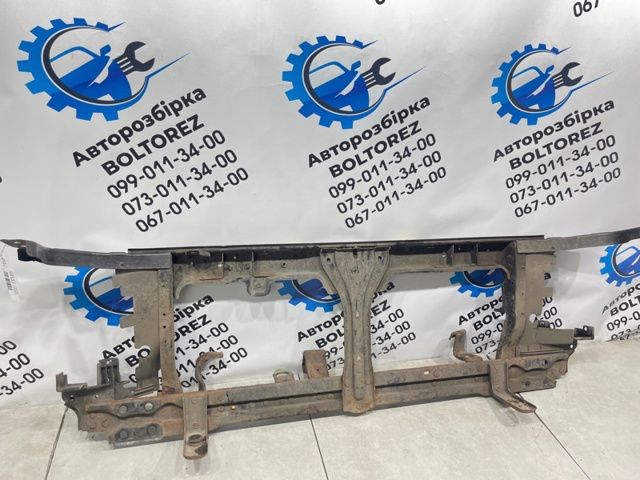 Кронштейн кріплення радіатора 62500EB330 NISSAN