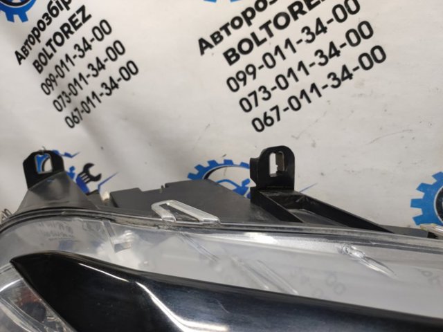 Фара правая 63117240788 BMW