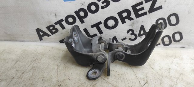 Шарнір передніх лівих дверей 67460SDCA01ZZ HONDA