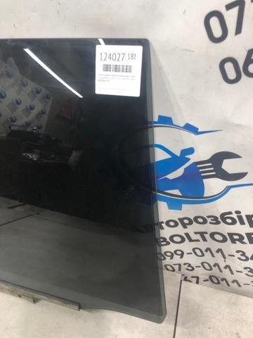 Скло заднє праве 6810342130 TOYOTA