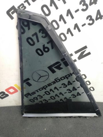 Куточок задніх правих дверей 6812348110 TOYOTA