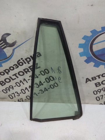 Скло-кватирка двері, задньої, лівої 6812442090 TOYOTA
