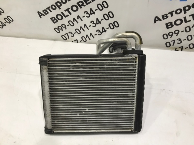 Випаровувач кондиціонера 68223040AA CHRYSLER