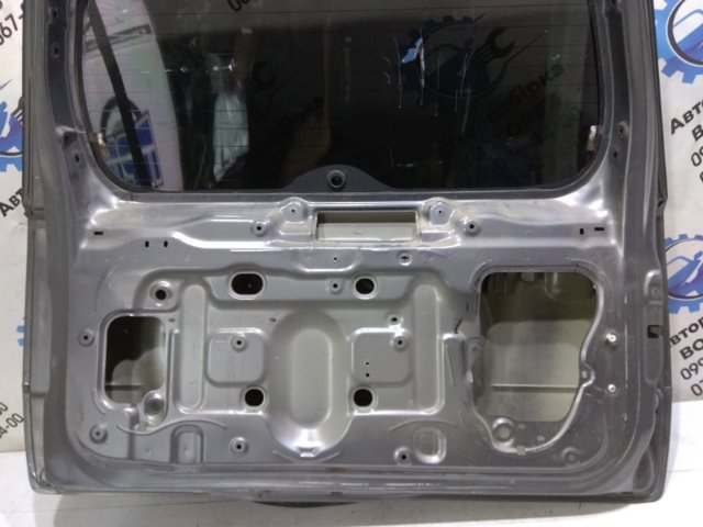 Двері багажника 6910065830 SUZUKI