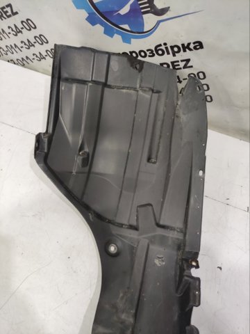 Підкрилок передній лівий 7248265J00 SUZUKI