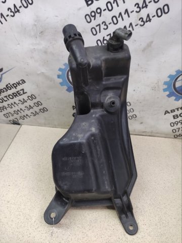 Бачок системи охолодження двигуна розширювальний 7543026 BMW