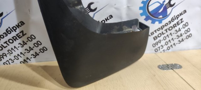 Бризковики задній, лівий 7662642150 TOYOTA