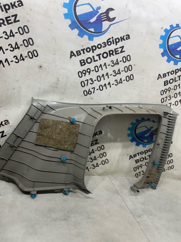 Обшивка стійки кузова внутрішня, задня права 769348H300 NISSAN