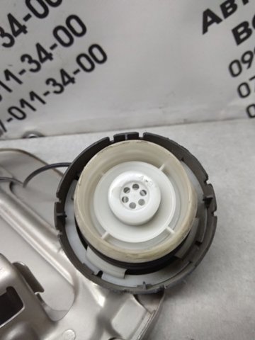 Лючок (дверцята) бензобака 7735048040 TOYOTA