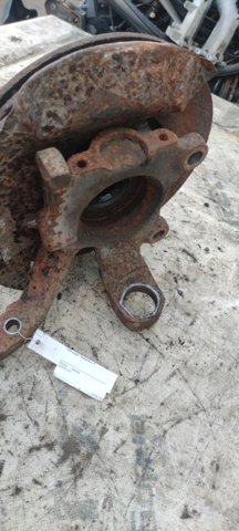 Цапфа - поворотний кулак задній, правий 7D0407258A VAG