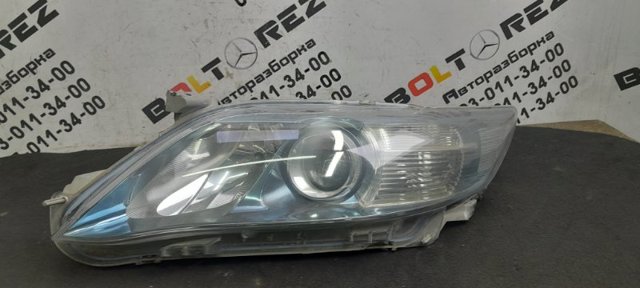 Фара ліва передня 8117033610 TOYOTA