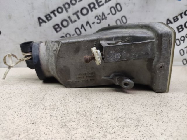Протитуманка права 8121142020 TOYOTA