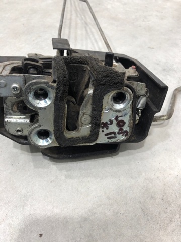 Замок задньої дверї, правої 8142007010EQ HYUNDAI