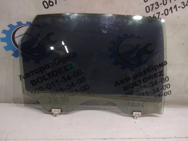Вікно задніх дверей 82300CG81A NISSAN