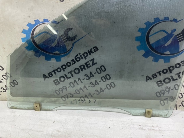 Скло та ущільнювачі скла вітрового правого/лівого 8241126000 HYUNDAI