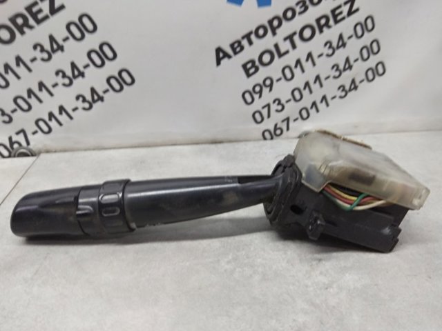 Перемикачі 83118FC030 SUBARU
