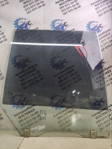 Скло задньої двері правої 8342126000 HYUNDAI