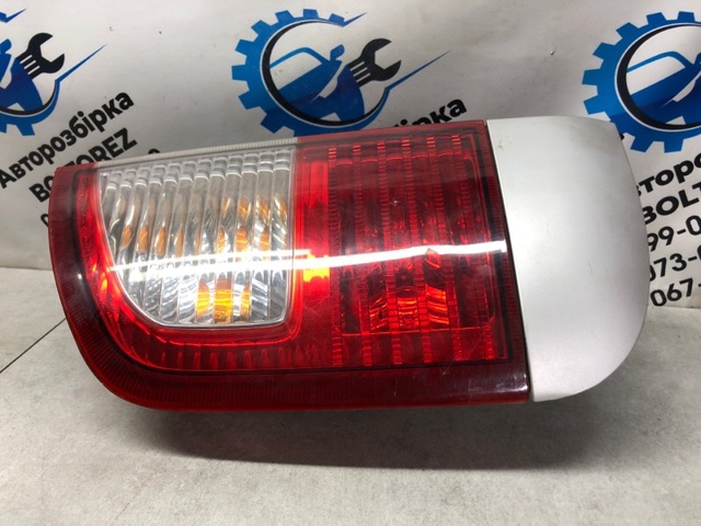 Фара задня права зовнішня 8360209100 SSANG YONG