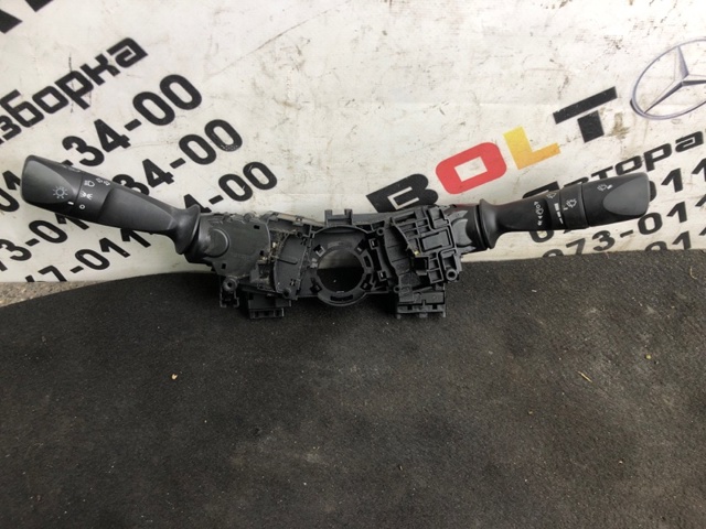 Перемикач підрульовий, лівий 8414006510 TOYOTA