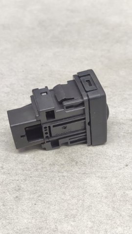 Кнопка коректора фар 8415252080 TOYOTA