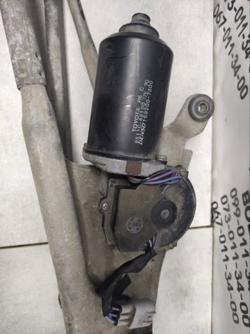 Двигун склоочисника лобового скла (трапеції) 8511048130 TOYOTA