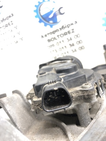 Мотор склоочисника передній 8511058090 TOYOTA