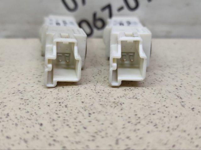 Датчик подушки безпеки 8651755 VOLVO