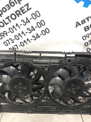 Вентилятор системи охолодження правий 8W0959455K VAG