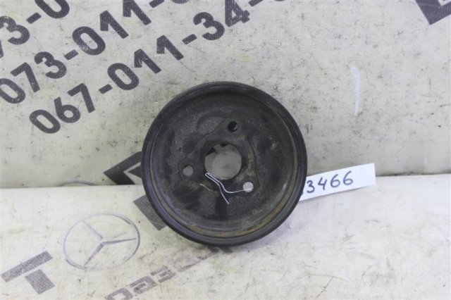 Шків водяного насоса 90531737 OPEL
