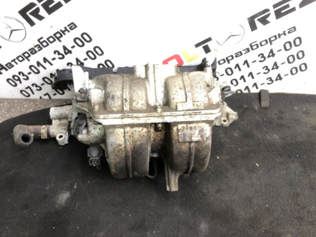 Колектор впускний 90536060 OPEL