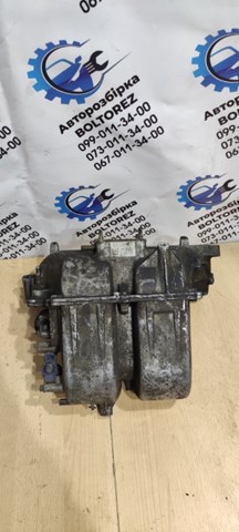Колектор впускний 90573432 OPEL