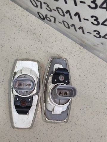 Повторювач повороту на крилі, правий 9233025500 HYUNDAI