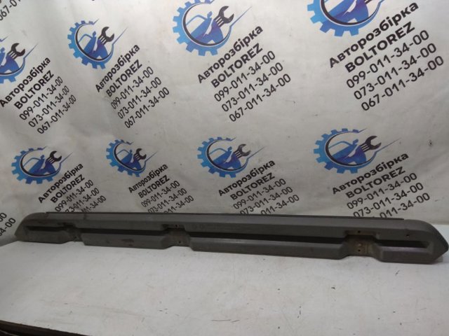 Підніжка ліва 96101EB50A NISSAN