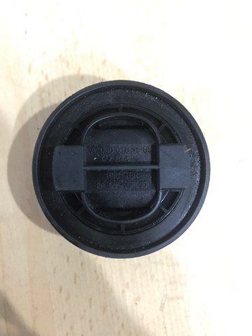 Кришка маслозаливной горловини A0000101585 MERCEDES