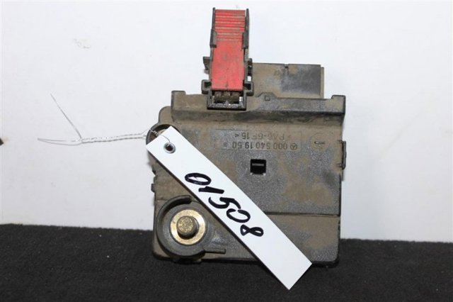 Корпус запобіжників A0005401950 MERCEDES