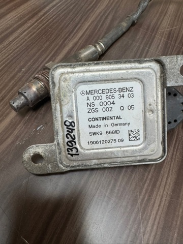 Датчик оксидів азоту NOX A0009053403 MERCEDES
