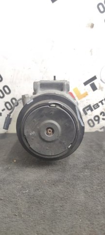Компресор системи кондиціювання A0022304711 MERCEDES