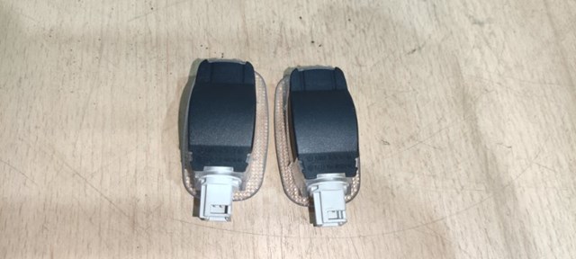 Плафони внутрішнього освітлення A0028202101 MERCEDES
