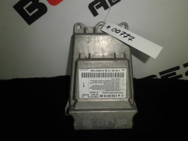 Блок управління airbag A0048201326 MERCEDES