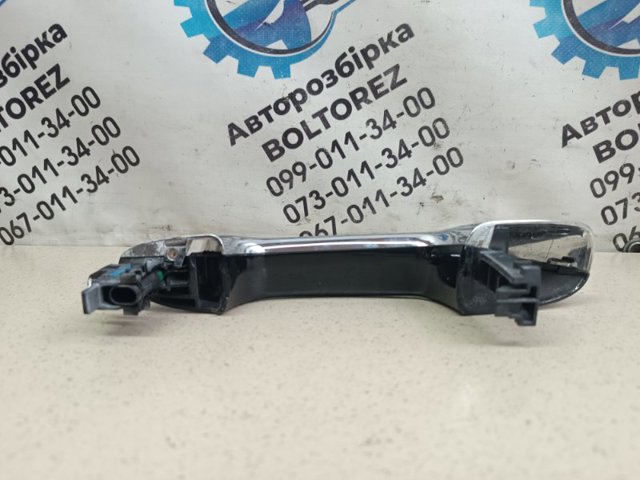 Ручка задньої двері зовнішня права A09976056019040 MERCEDES