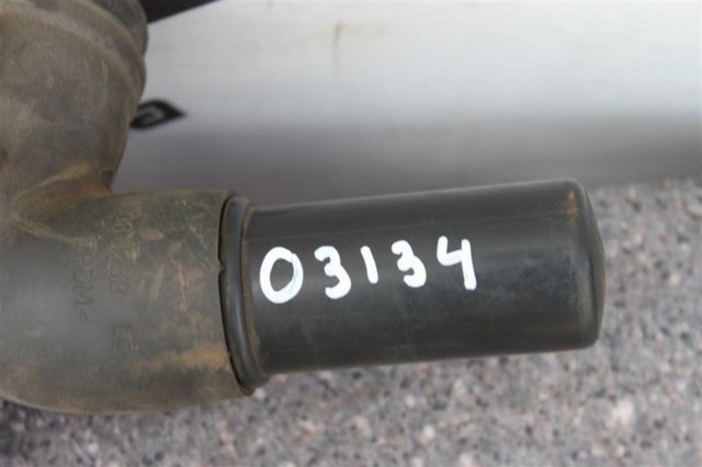 Патрубок повітряний, вихід повітряного фільтра A1110980283 MERCEDES