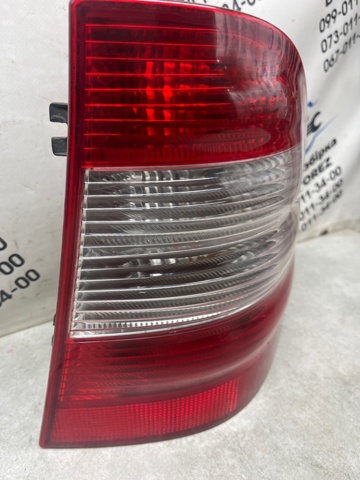 Задній правий стоп A1638200264 MERCEDES