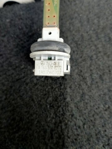 Датчик температури повітря в салоні A1638300272 MERCEDES